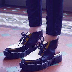 Clarks V&A Limited Edition – Vintage Teddy Creepers